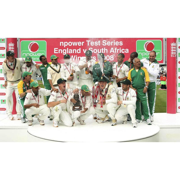 South Africa Celebrate after winning the the npower Test cricket Series against England | TotalPoster