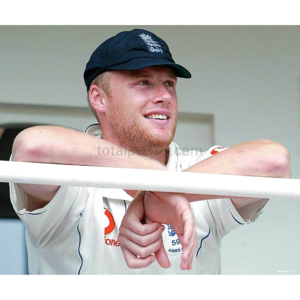 Andrew Flintoff waits in the players pavilion during the 5th npower Ashes test between Australia and England at the Oval | TotalPoster