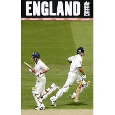 Andrew Strauss y Alastair Cook | Carteles de críquet | TotalPoster