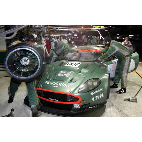 Aston Martin DBR9 | Le Mans Posters  | TotalPoster