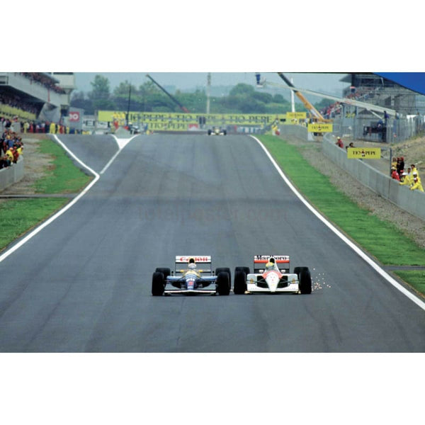 Ayrton Senna and Nigel Mansell battle it out during the Spanish Grand Prix | TotalPoster
