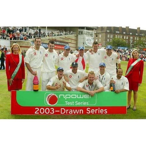 Inglaterra celebra | Carteles de críquet | TotalPoster