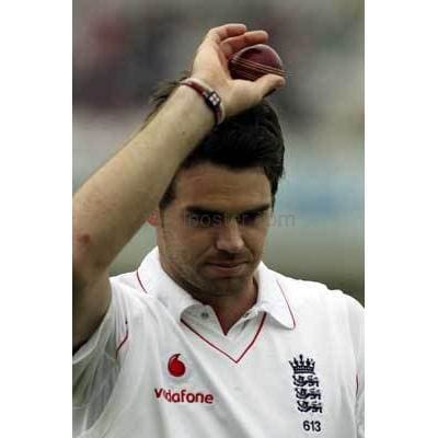 James Anderson celebrtes his 7 wicket haul during the 3rd npower cricket test between England and New Zealand | TotalPoster