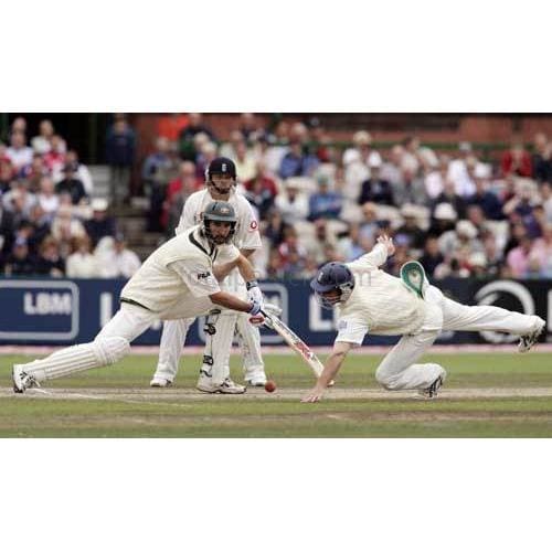 Jason Gillespie in action during the England v Australia Ashes npower Third Test at Old Trafford | TotalPoster
