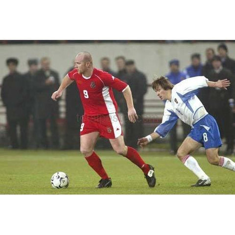 John Hartson | Football Poster | TotalPoster