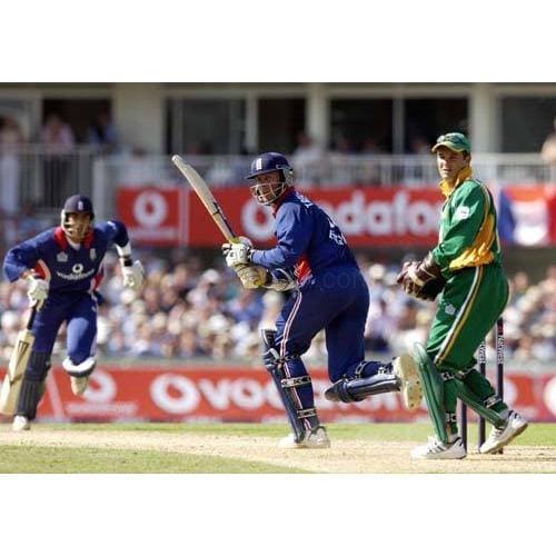 Marcus Trescothick and Vikram Solanki in action during the Natwest Challenge One Day International England v South Africa at The Oval | TotalPoster