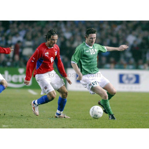 Robbie Keane | Football Poster | TotalPoster