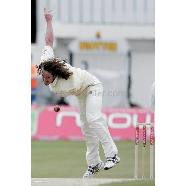 ricket - England v West Indies npower Test Series Second Test at Headingley Ryan Sidebottom in action | TotalPoster