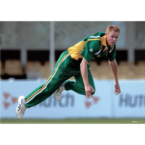 Shaun Pollock in action during the South Africa v Bangladesh ICC Champions Trophy match at Edgbaston | TotalPoster