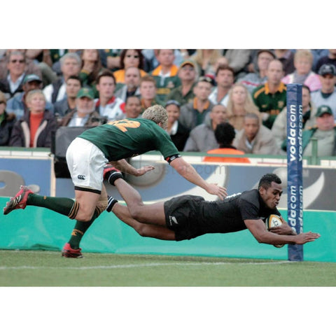 Sitiveni Sivivatu poster | Tri Nations Rugby | TotalPoster
