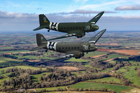 DC3 Dakota | Aeronaves y Aviación | cartel total
