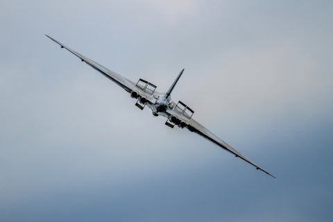 Bombardero Avro Vulcano | Pósteres de aviones y aviación | cartel total